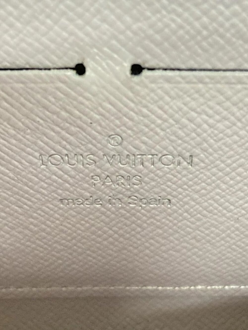 LOUIS VUITTON Zippy Wallet M61372 Lila Nacre Epi CA3195 Long Wallet - Picture 5 of 6